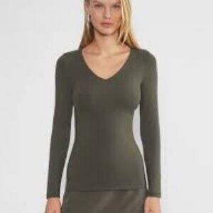 Aritzia Contour Long Sleeve Dark Olive Green